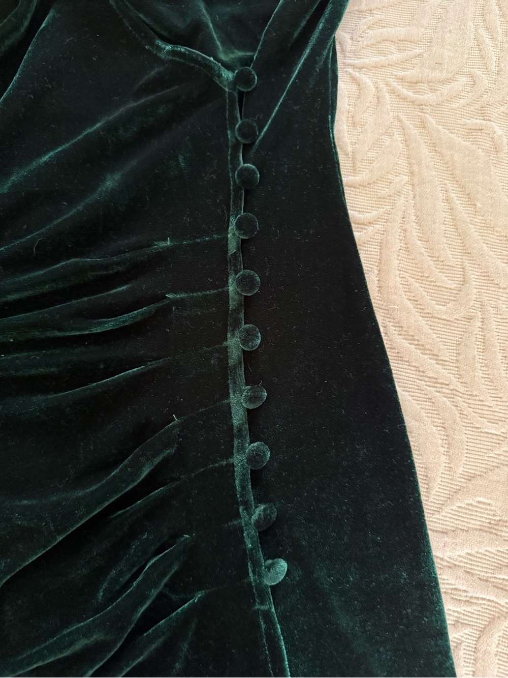 Aura Emerald Green Velvet Wrap-Style Long Sleeve Dress - Picture 3 of 5